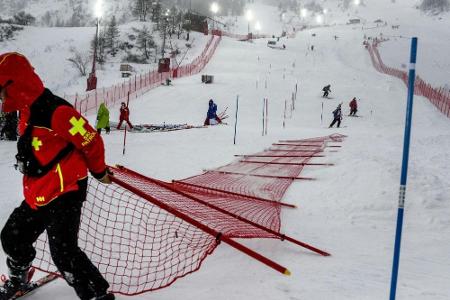 Alpin-Rennen der Männer in Val d'Isere getauscht