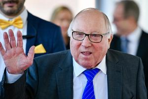 DFB-Stiftung Sepp Herberger: Kuratorium mit Seeler, Eckel und Rehhagel