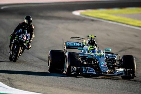 Hamilton und Rossi genießen Fahrzeugtausch: 
