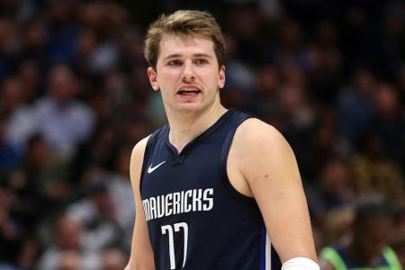NBA: NBA: Mavericks siegen erneut - Doncic auf Jordans Spuren NBA: NBA: Mavericks siegen erneut - Doncic auf Jordans Spuren