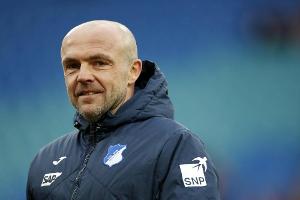 Nach vier Spielen ohne Sieg: TSG-Trainer Schreuder will Stürmer holen