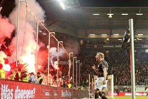 Pyro beim Derby: Hohe Geldstrafen für den HSV und St. Pauli