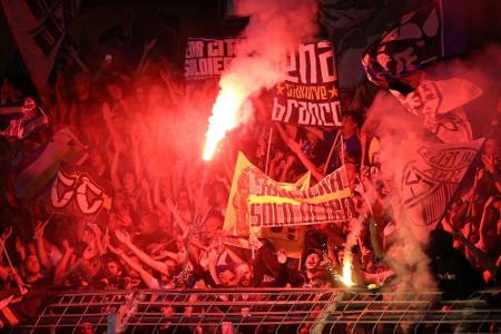 Wegen Pyro-Strafe: Carl Zeiss Jena klagt gegen DFB