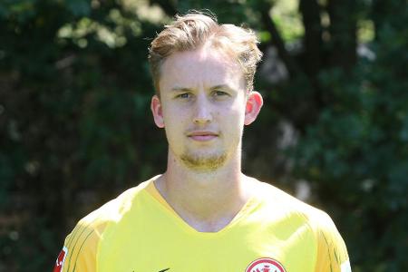 Frankfurt ohne Torwart Rönnow - Gacinovic Frankfurt ohne Torwart Rönnow - Gacinovic