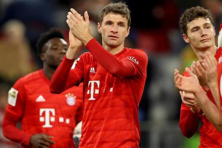 Total: 73.200.000 | Facebook: 49.000.000 | Twitter: 4.800.000 | Instagram: 19.400.000