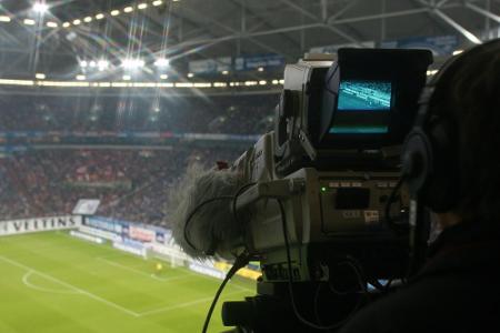 Bundesliga im Free-TV: Drei Spiele mehr sollen es werden