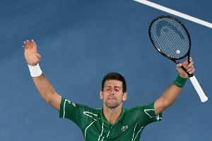 Djokovic bezwingt Federer und stürmt ins Melbourne-Finale