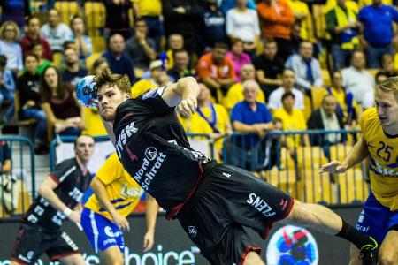 Handball-EM: Prokop beruft Golla für die Hauptrunde - Michalczik muss weichen Handball-EM: Prokop beruft Golla für die Hauptrunde - Michalczik muss weichen