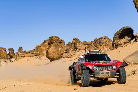 Dakar-Etappe wegen starker Winde verkürzt - Alonso überschlägt sich Dakar-Etappe wegen starker Winde verkürzt - Alonso überschlägt sich