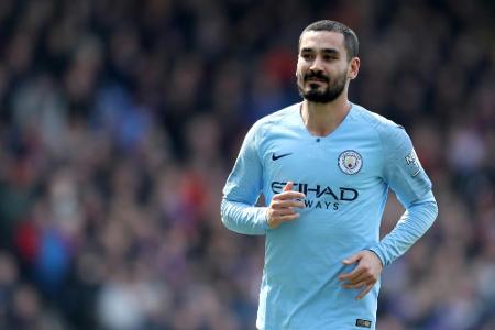 Liverpool muss im FA Cup nachsitzen - ManCity und United ohne Probleme