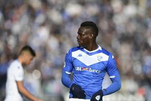 Rassismus gegen Balotelli: Stadionverbot für Verona-Fan
