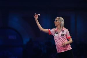 Darts: Sherrock als erste Frau in der Premier League