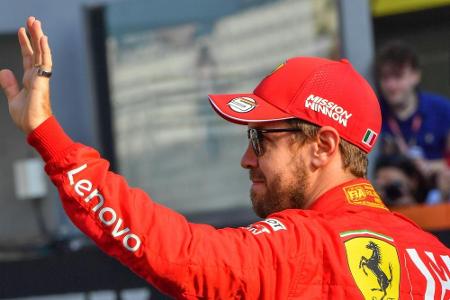 Vettel unternimmt Jungfernfahrt mit neuem Ferrari