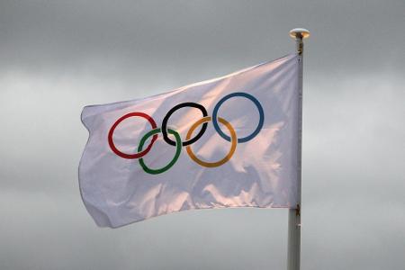 Zehnkampf-Olympiasieger Holdorf wird 80 Zehnkampf-Olympiasieger Holdorf wird 80