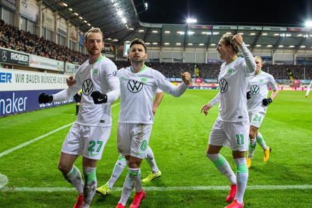 Wolfsburg schafft die Trendwende - Paderborn wieder Letzter Wolfsburg schafft die Trendwende - Paderborn wieder Letzter