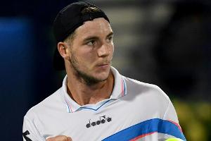 Dubai: Struff überrascht mit Sieg gegen Bautista Agut