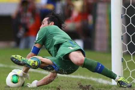 Rekordwelttorhüter, Rekordnationalspieler Italiens und unzählige Titel. Gigi Buffon hat in seiner Laufbahn nahezu alles erre...