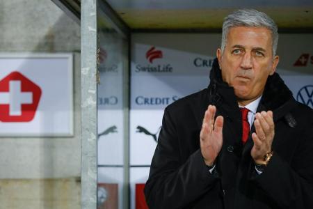 Schweiz verlängert mit Nationaltrainer Petkovic Schweiz verlängert mit Nationaltrainer Petkovic