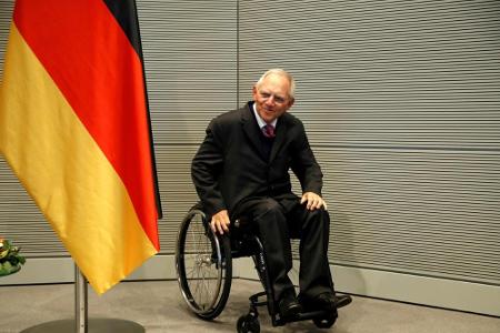 IOC: Schäuble erhält Olympischen Orden IOC: Schäuble erhält Olympischen Orden