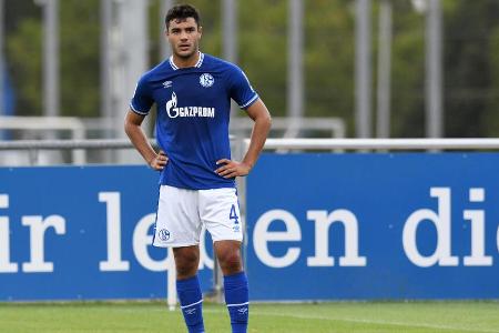 Ozan Kabak gilt nach wie vor als Verkaufskandidat beim klammen FC Schalke 04. Mit Lazio Rom haben die Königsblauen nun offen...