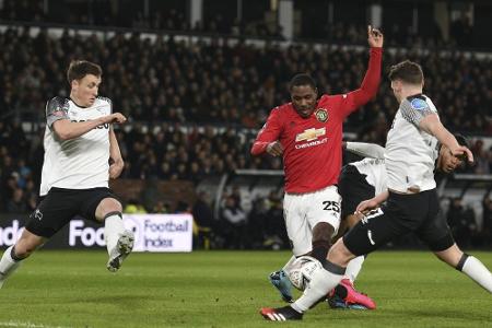 FA Cup: Manchester United schlägt Derby County und Rooney