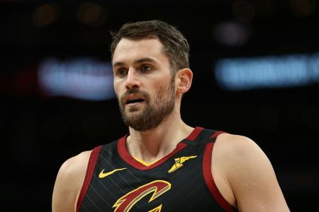 NBA: Cavaliers-Profi Love spendet Arena-Mitarbeitern 100.000 Dollar NBA: Cavaliers-Profi Love spendet Arena-Mitarbeitern 100.000 Dollar