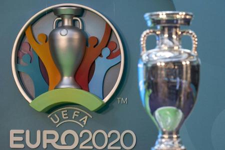 Medien: UEFA prüft Verlegung der EM in den Dezember