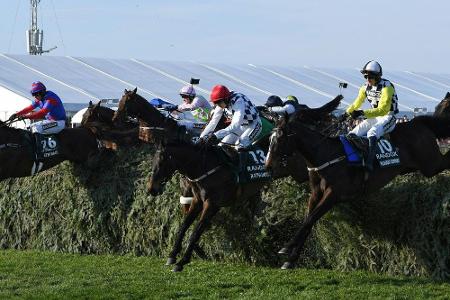 Hindernisrennen Grand National wegen Corona abgesagt Hindernisrennen Grand National wegen Corona abgesagt