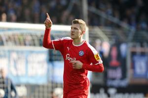 Kiel verlängert mit Mittelfeldspieler Mühling bis 2023