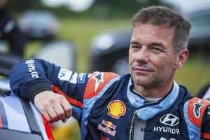 Zeitvertreib in der Isolation: Rallye-Champ Loeb fährt mit Motorrad durchs Haus