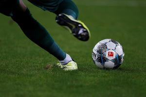 Rechtsexperte Schickhardt fordert mehr Sparsamkeit und Augenmaß im Profifußball
