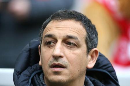 Azzouzi sieht Dilemma im Fußball: 