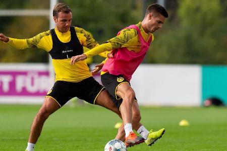Borussia Dortmund hat sich in der jüngeren Vergangenheit von mehreren Stars getrennt, die im Team keinen Platz mehr hatten o... Borussia Dortmund hat sich in der jüngeren Vergangenheit von mehreren Stars getrennt, die im Team keinen Platz mehr hatten o...
