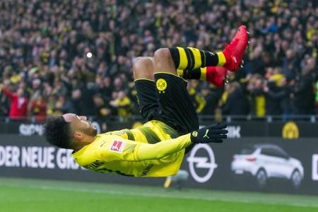 Borussia Dortmund (derzeit beim FC Arsenal)