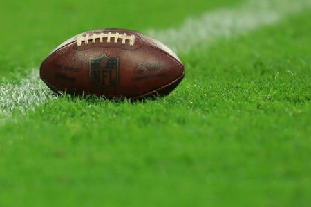 Football-Ruhmeshalle in Atlanta von Demonstranten angegriffen Football-Ruhmeshalle in Atlanta von Demonstranten angegriffen