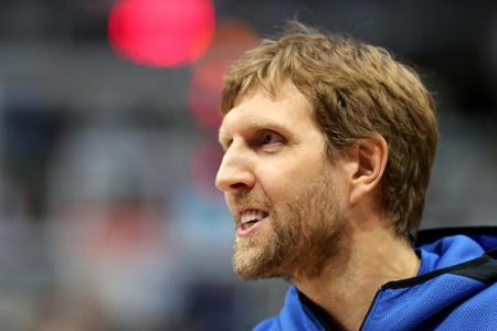 Zum Muttertag: Nowitzki und Sabally verteilen Mahlzeiten