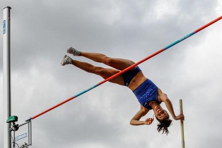 Garten-Duell mit dem Stab: Stefanidi hat gegen Duplantis und Lavillenie das Nachsehen