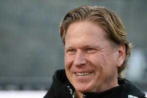 FC-Trainer Gisdol hofft auf Normalität: "Menschlichkeit muss dabei sein"