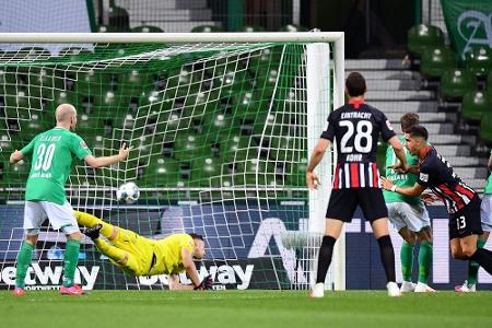Silva und Ilsanker schocken Werder: Frankfurt entledigt sich aller Sorgen