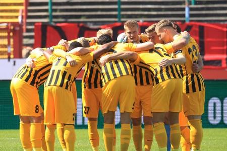 3. Liga: Ingolstadt auf Aufstiegskurs - Großaspach abgestiegen 3. Liga: Ingolstadt auf Aufstiegskurs - Großaspach abgestiegen