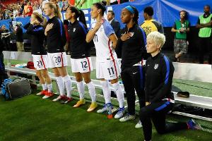 US-Fußballverband will Nationalspielern Kniefall bei Hymne erlauben