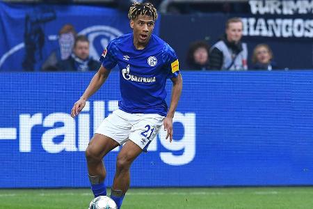 Verhinderte gegen Hazard mit starkem Tackling den frühen Rückstand (13.), baute in der Folge aber erschreckend ab. Gerade be...