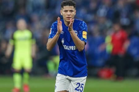 Startete sehr engagiert und verschaffte sich mit schnellen Dribblings einige Freiräume vor der Abwehr. Baute nach gutem Begi...