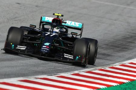 Formel 1: Bottas gewinnt in Österreich, Vettel nach Unfall weit zurück Formel 1: Bottas gewinnt in Österreich, Vettel nach Unfall weit zurück