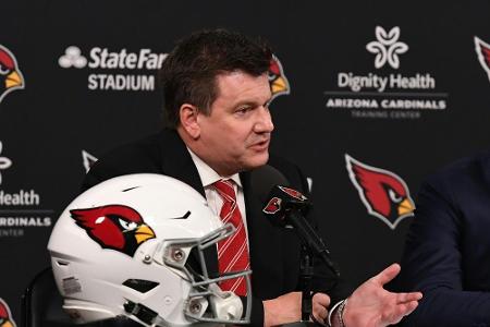NFL: Cardinals-Besitzer wegen Coronainfektion im Krankenhaus NFL: Cardinals-Besitzer wegen Coronainfektion im Krankenhaus