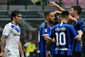 Inter schießt Schlusslicht Brescia ab