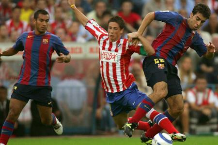 Atlético Madrid hatte 2004 einen Vertrag mit dem Filmstudio Columbia Pictures abgeschlossen. Deshalb liefen die Rojiblancos ...