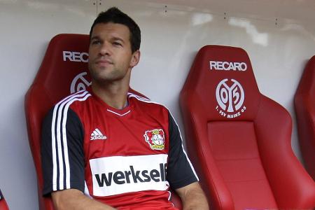 Nach der Pleite von Trikotsponsor Teldafax fand Bayer Leverkusen für den Rest der Saison 2011 keinen Ersatz mehr. Damit das ...