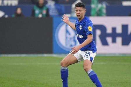 Auch beim Erzrivalen des BVB gab es ein Corona-Vergehen: Amine Harit war unerlaubterweise mit Freunden eines Nachts bis 1:30...