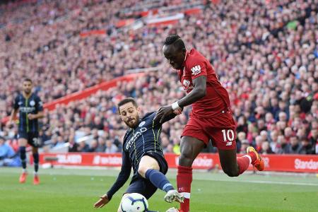 Am 8. Spieltag der Saison 2018/19 reist Tabellenführer ManCity an die Anfield Road. Es entwickelt sich ein umkämpftes Spiel,...